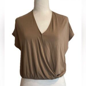 ***RW&CO. ***Elegant Brown Women's V Neck Crossover Cropped top.
